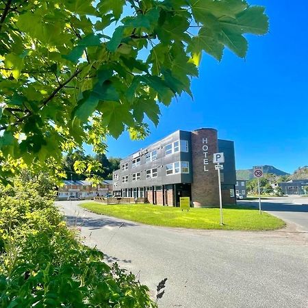 Marina Hotel Lofoten Svolvær Kültér fotó