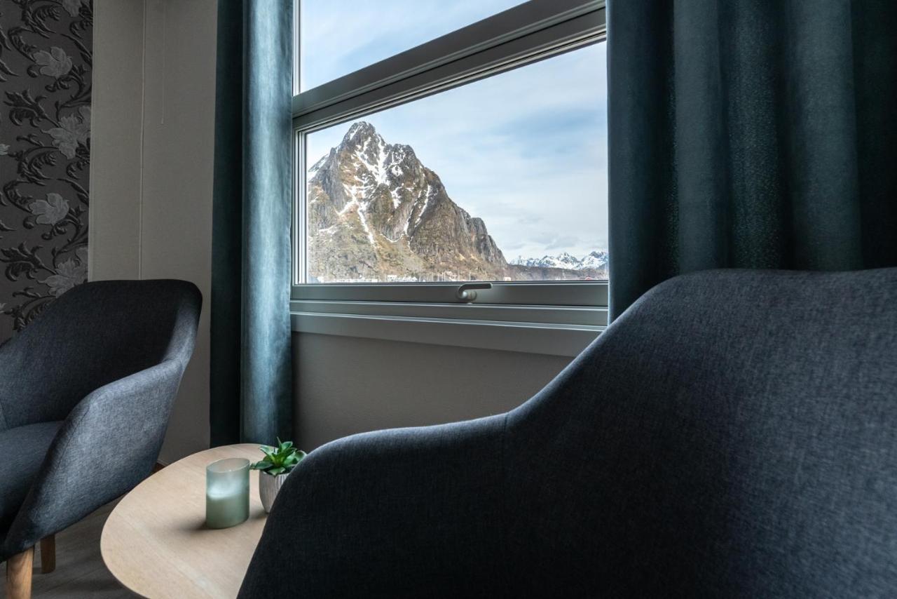 Marina Hotel Lofoten Svolvær Kültér fotó