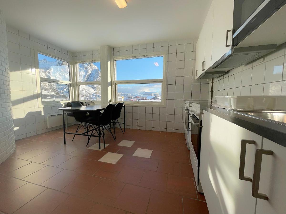 Marina Hotel Lofoten Svolvær Kültér fotó